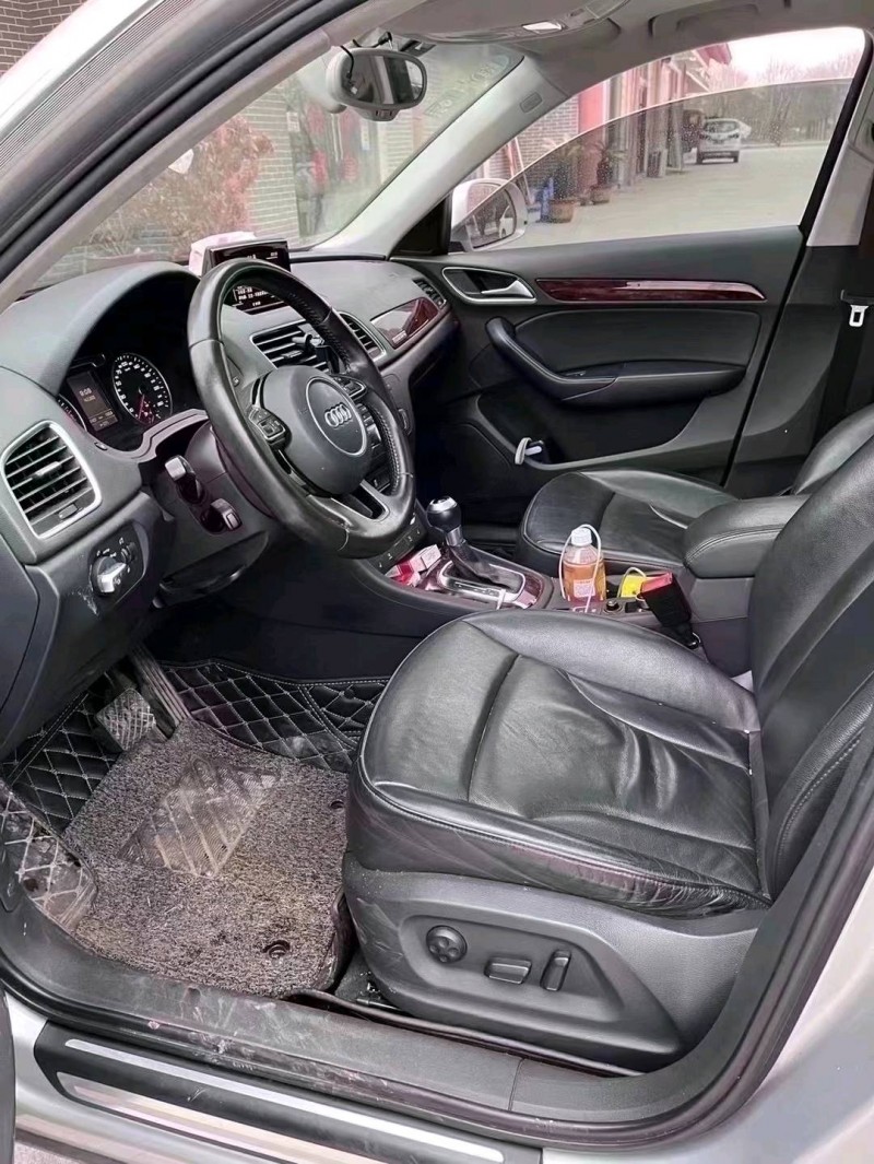 北京14年奥迪Q33