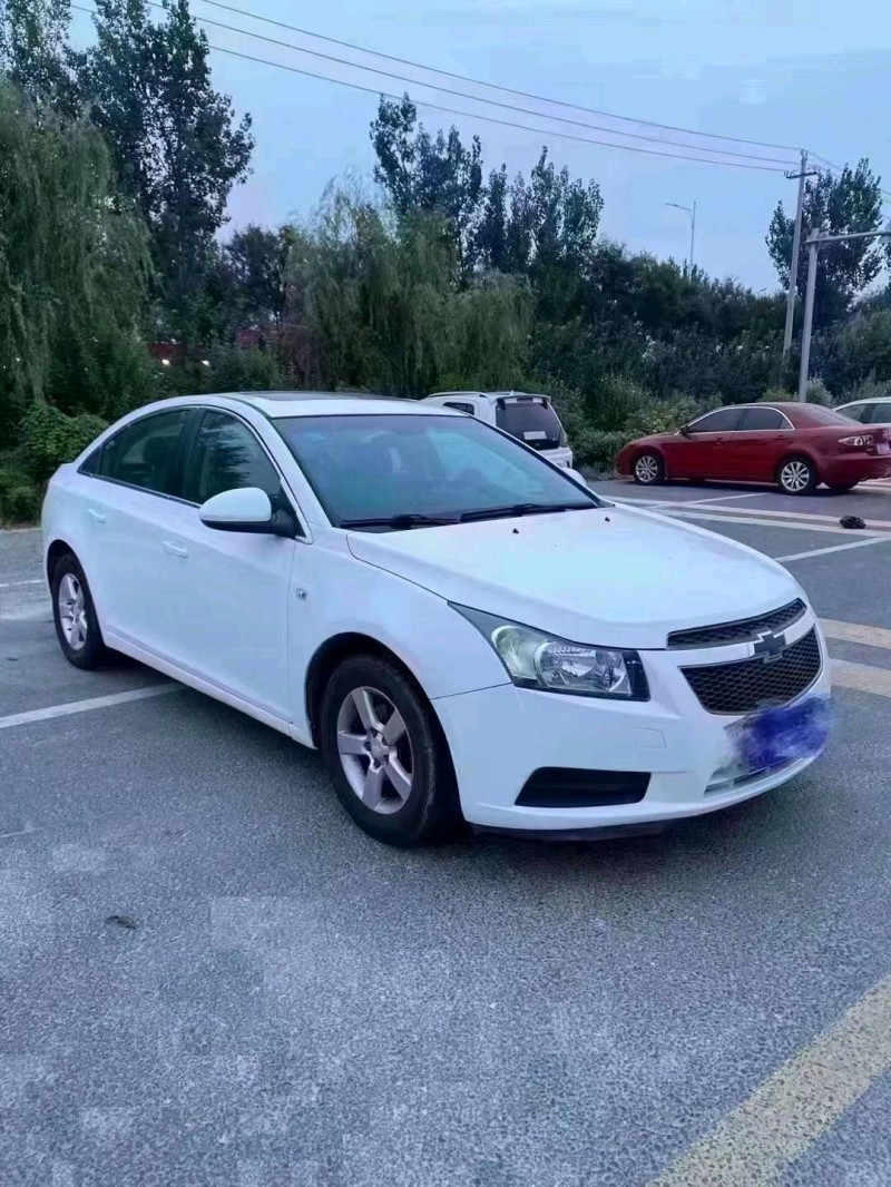 北京13年雪佛兰科鲁兹2