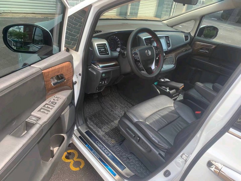 青岛16年本田奥德赛7