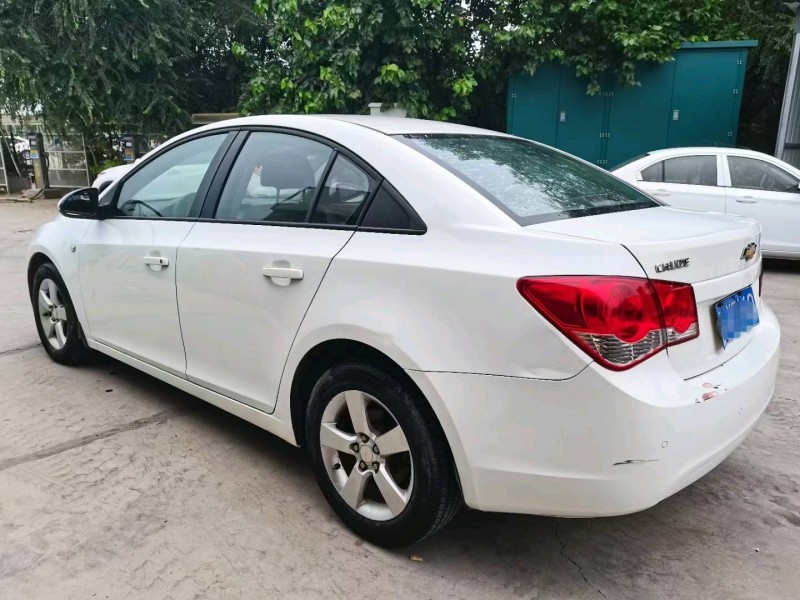 保定13年雪佛兰科鲁兹7