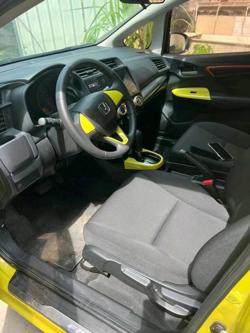 广州16年本田飞度4