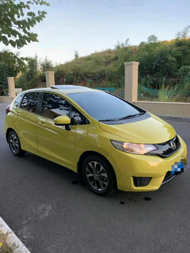 广州17年本田飞度4