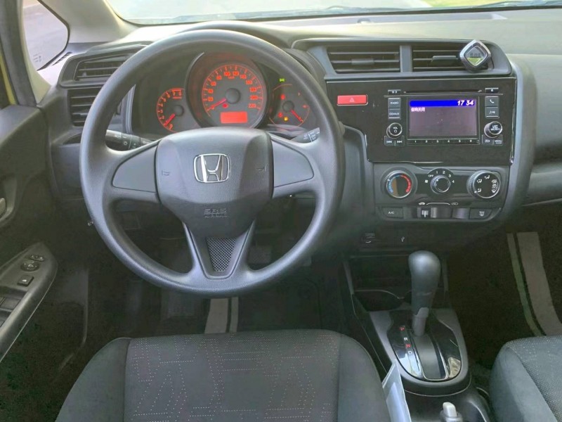 广州17年本田飞度8