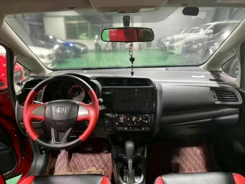 广州18年本田飞度4