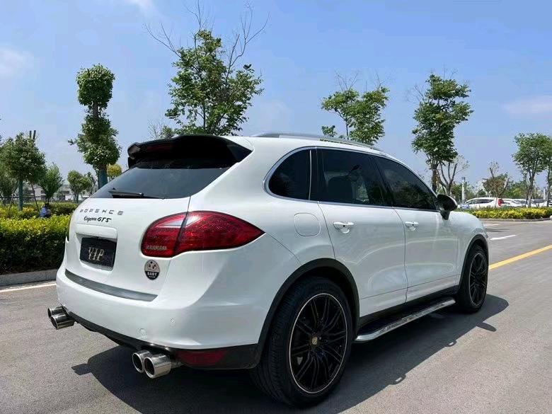 盐城13年保时捷卡宴1