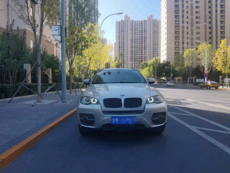 北京11年宝马X61