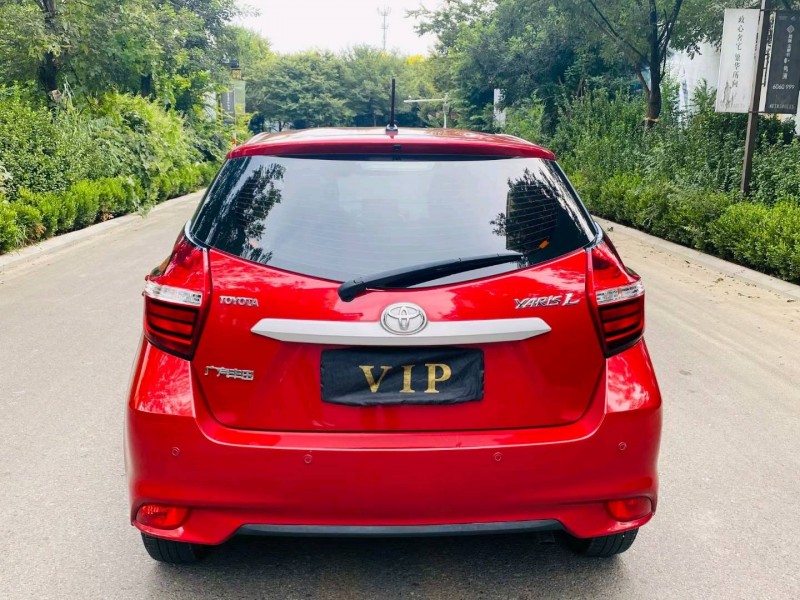 聊城20年豐田YARiS L 致炫1