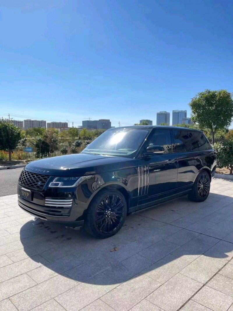 青岛18年路虎揽胜行政5