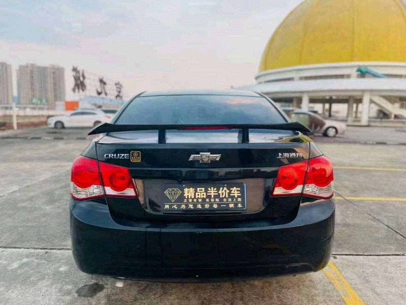东莞10年雪佛兰科鲁兹1