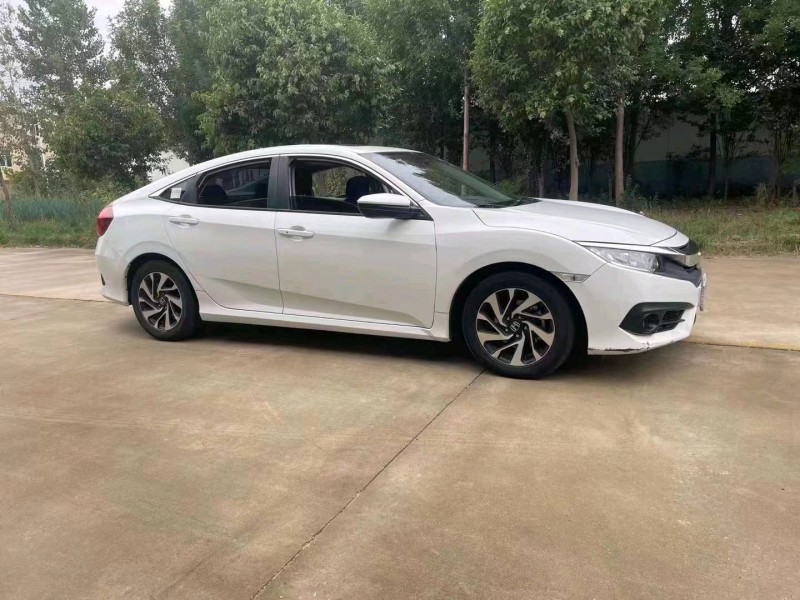 青岛18年本田思域7