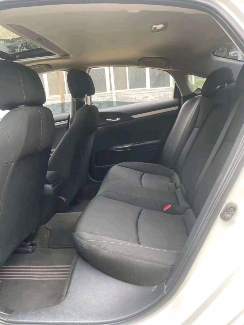 青岛18年本田思域6