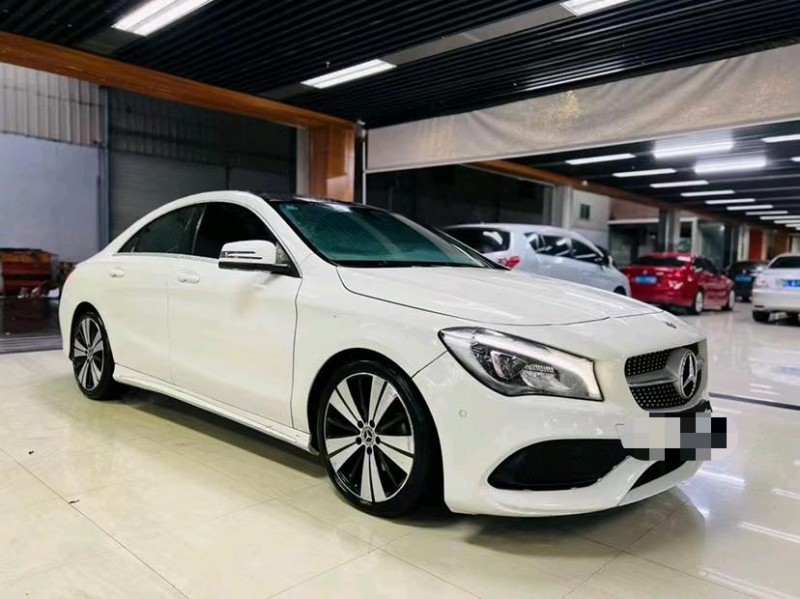 东莞18年奔驰CLA2