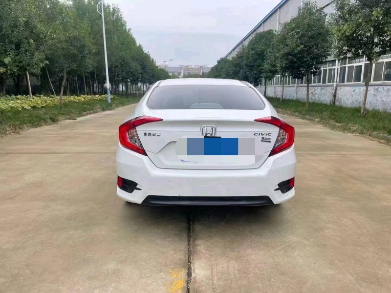 青岛18年本田思域1