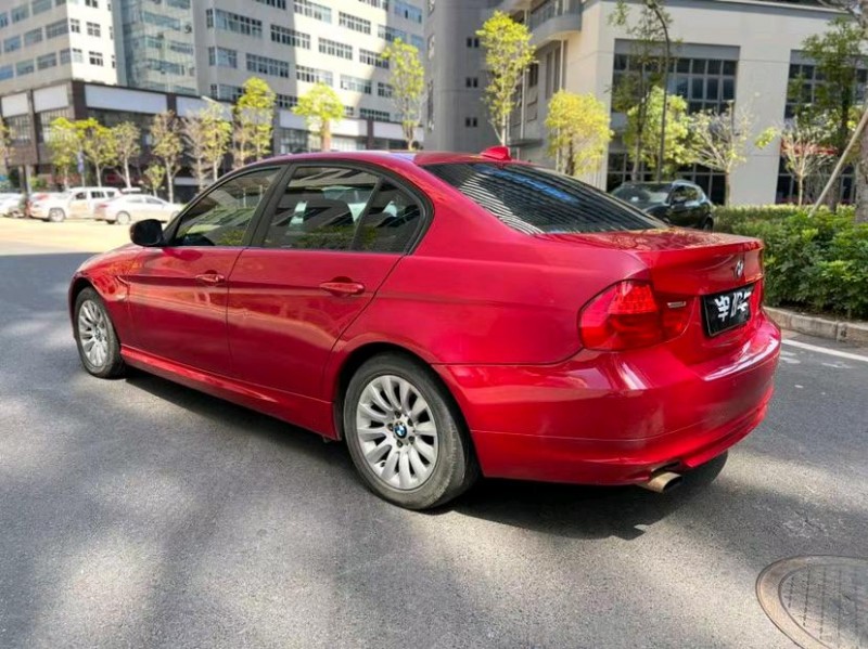 东莞10年宝马3系7