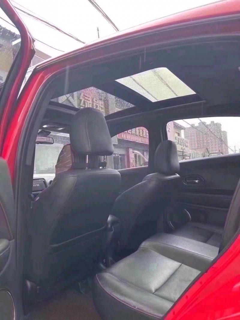 保定15年本田XRV7