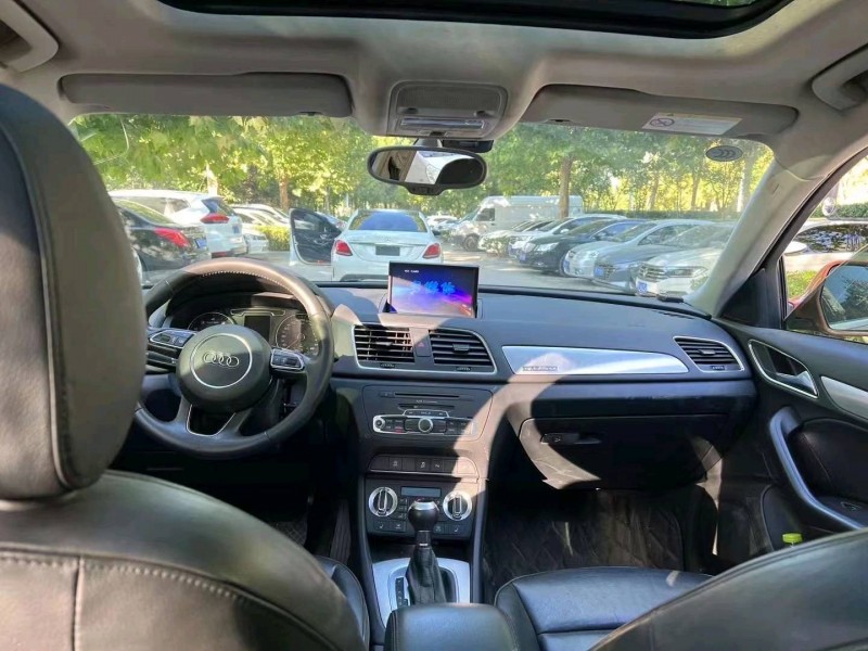 济南14年奥迪Q38