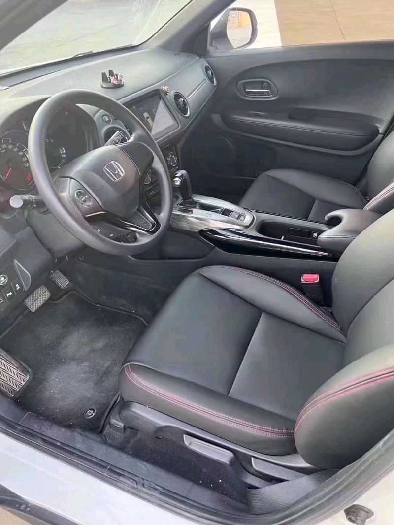 济宁18年本田XRV7