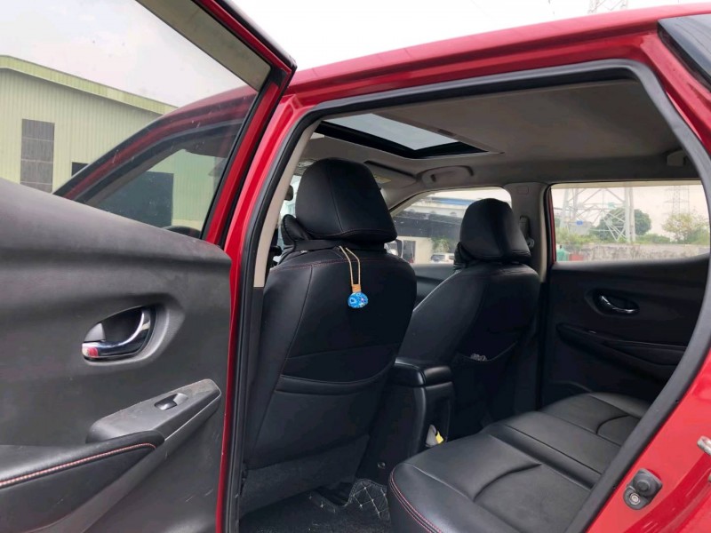 东莞16年日产蓝鸟9