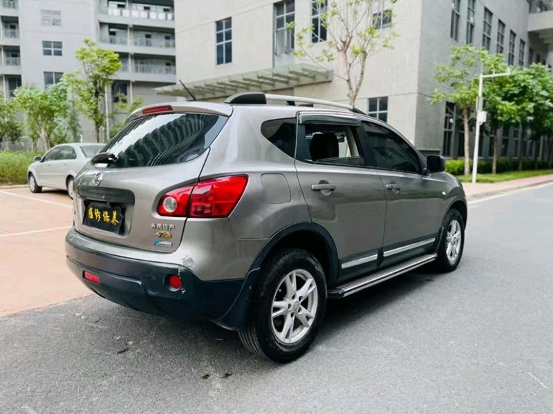 东莞11年日产逍客6