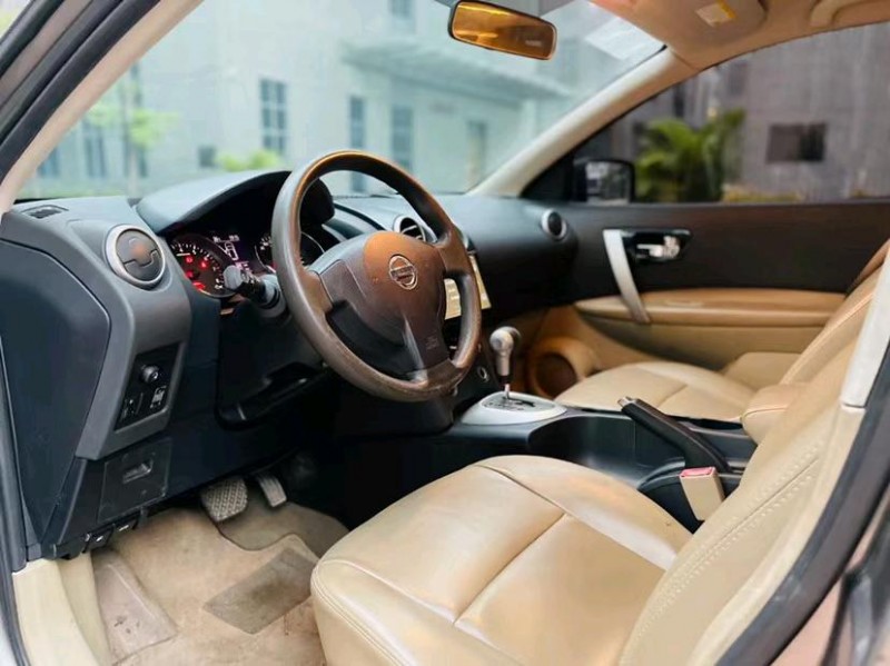 东莞11年日产逍客8