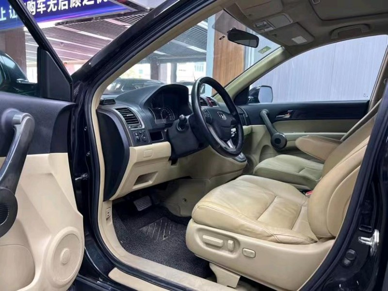 东莞10年本田CRV4