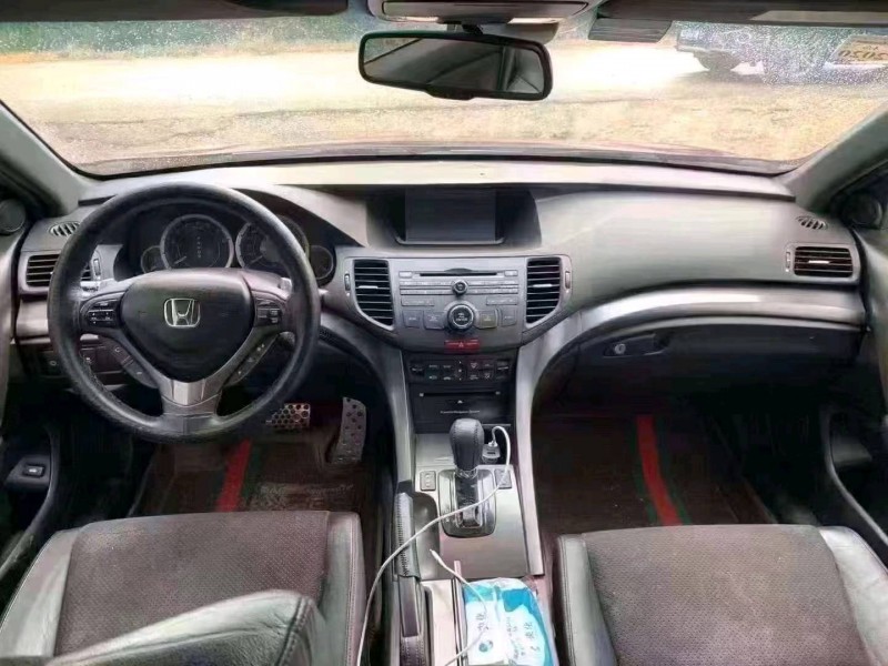 北京13年本田思铂睿4