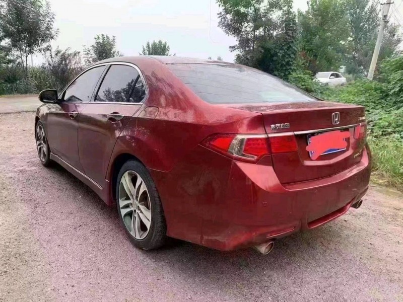 北京13年本田思铂睿8