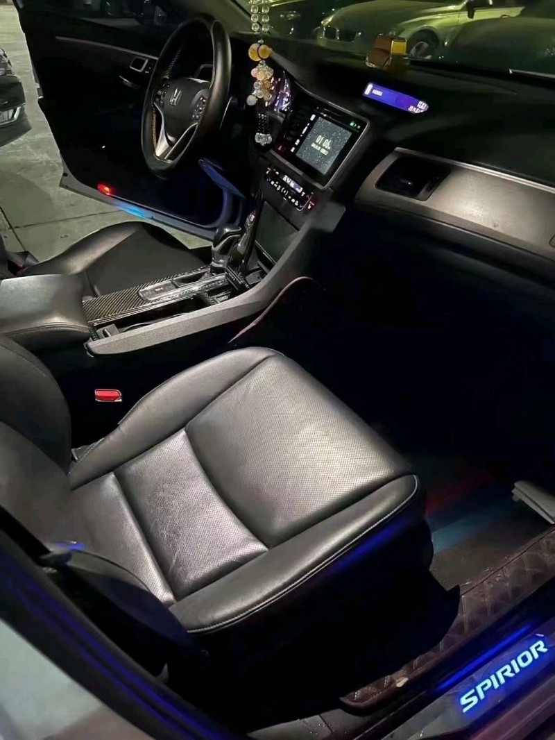 济南15年本田思铂睿7