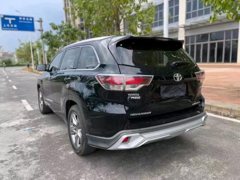 东莞16年丰田汉兰达2