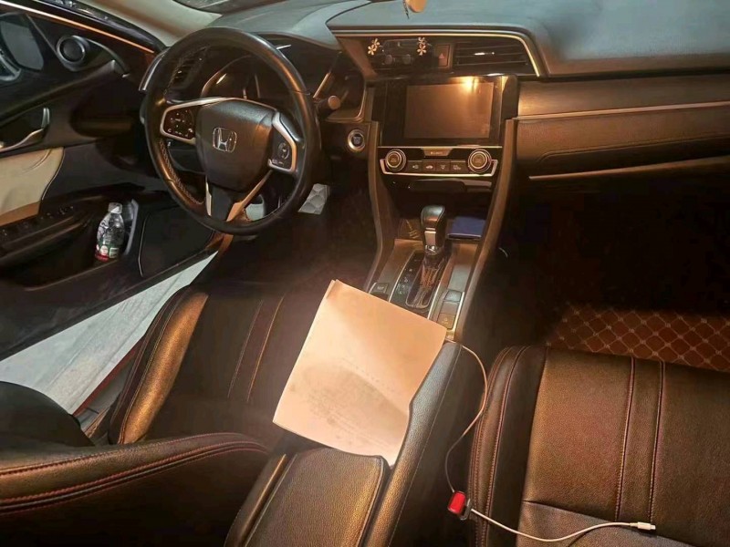 石家庄16年本田思域2