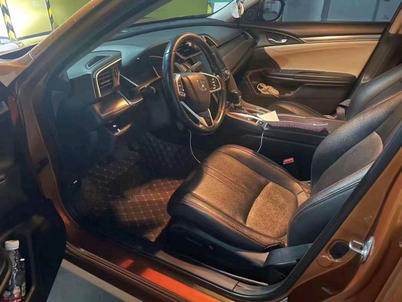 石家庄16年本田思域6