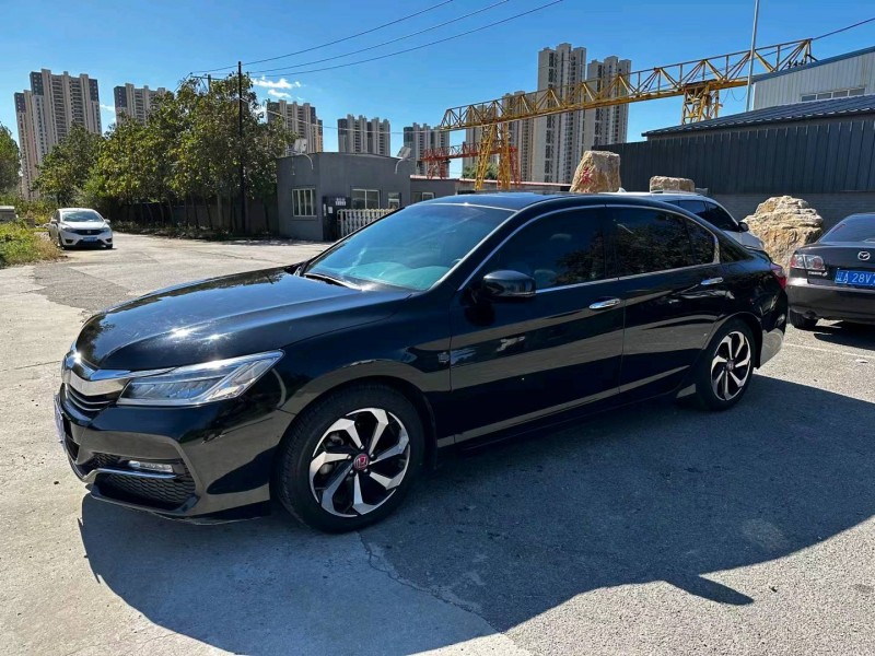 沈阳20年本田雅阁2