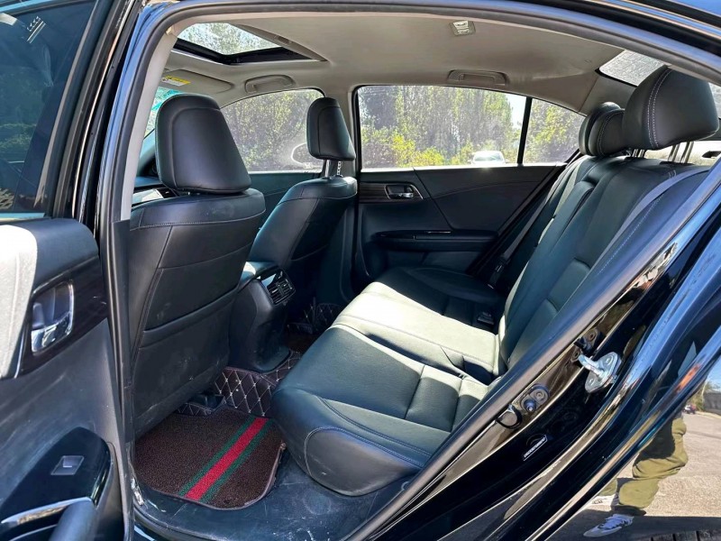 沈阳20年本田雅阁7