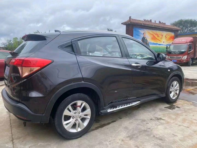 青岛15年本田缤智4