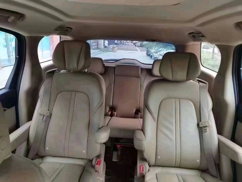 东营19年别克GL83