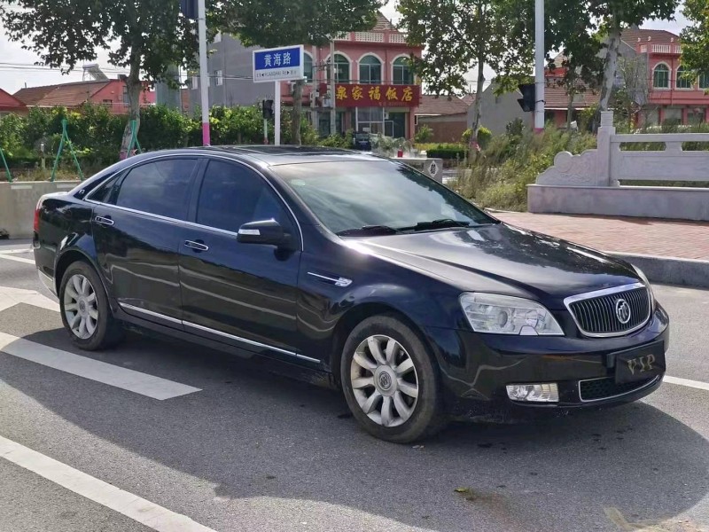 枣庄13年别克林荫大道2