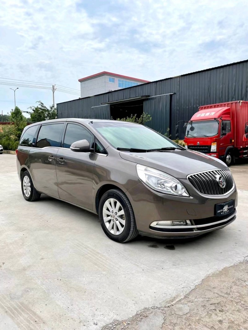 临沂16年别克GL82