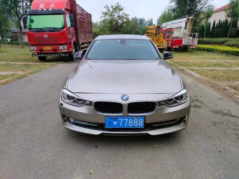 北京14年宝马3系1