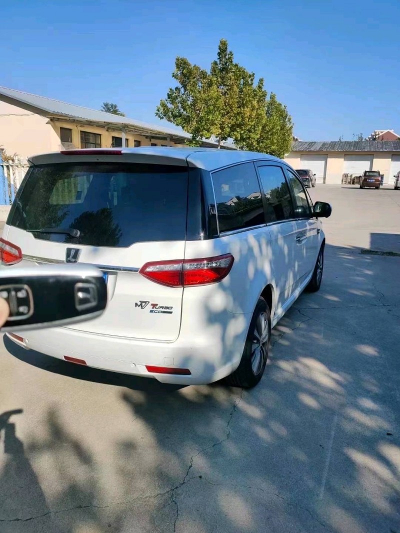 枣庄19年纳智捷大7 MPV7
