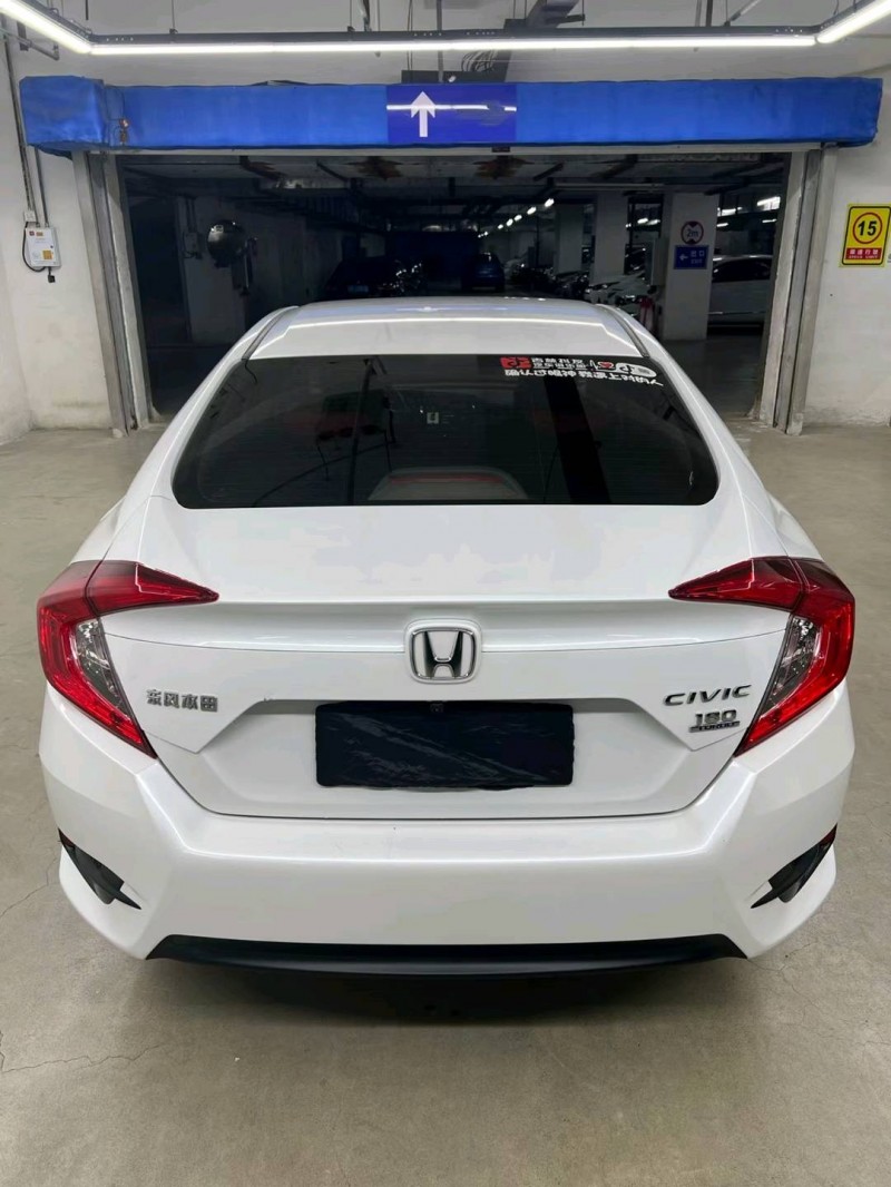 沈阳18年本田思域6