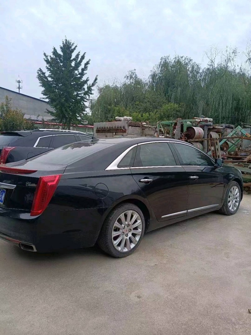 潍坊13年凯迪拉克XTS9