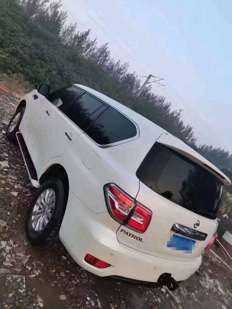 枣庄18年日产途乐1