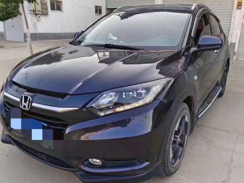 东营19年本田缤智3