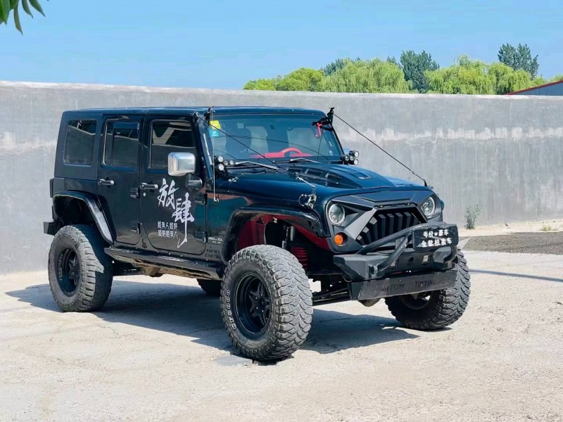 东营09年Jeep牧马人2