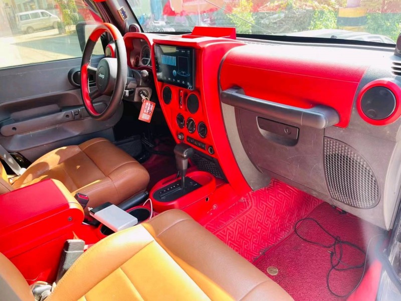 东营09年Jeep牧马人6