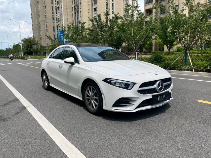 苏州20年奔驰A1
