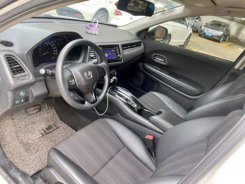 广州14年本田缤智4