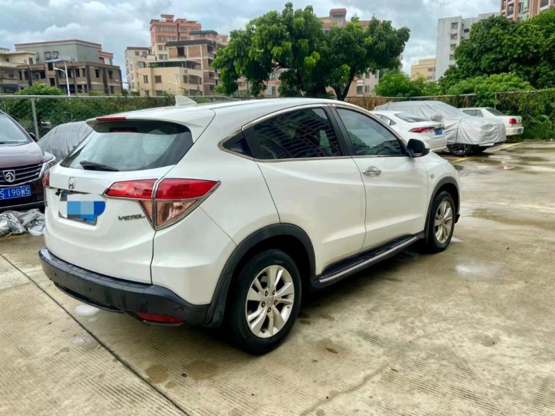 广州14年本田缤智7