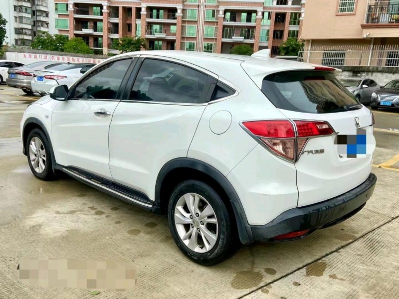 广州14年本田缤智9