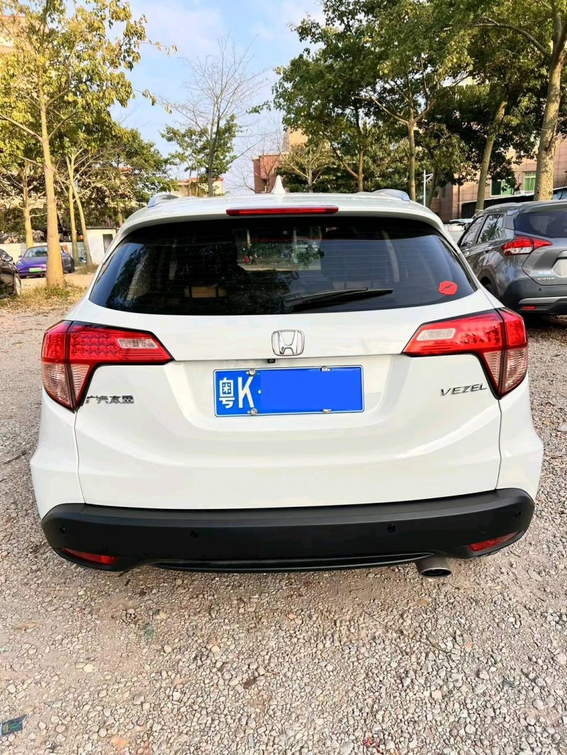 广州15年本田缤智5